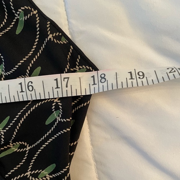 MAX STUDIO Black Sleeveless Top with Green Accents and ruffled hemlines Size L - Picture 10 of 12